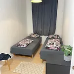 בית הארחה Lei Et Rom Midt I Sentrum *