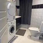 Lei Et Rom Midt I Sentrum בית הארחה
